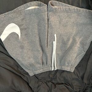 Nike men’s shorts